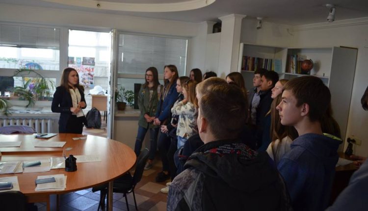 Запорожские активисты научаться взаимодействовать с журналистами