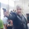 В Днепропетровской области очередная сессия горсовета окончилась стрельбой