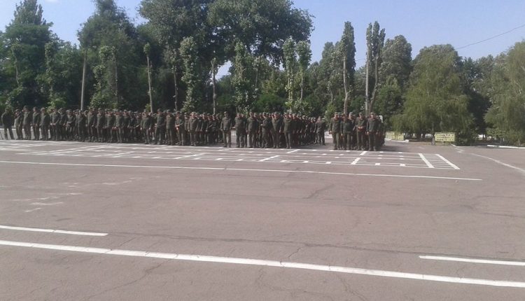 35925920_453987948360589_6217189650310627328_n