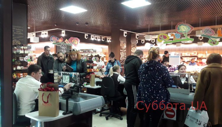 72665666_1212095618963386_8518305133187039232_o