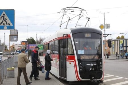Як у Запоріжжі працюватиме громадський транспорт 12 квітня