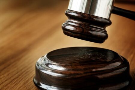 Суддя Господарського суду відреагував на підозру у держзраді