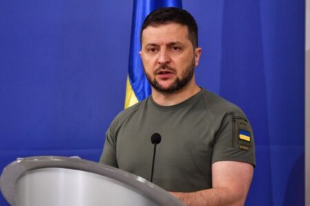 Україна ніколи не погодиться на угоди, укладені за її спиною, — Зеленський
